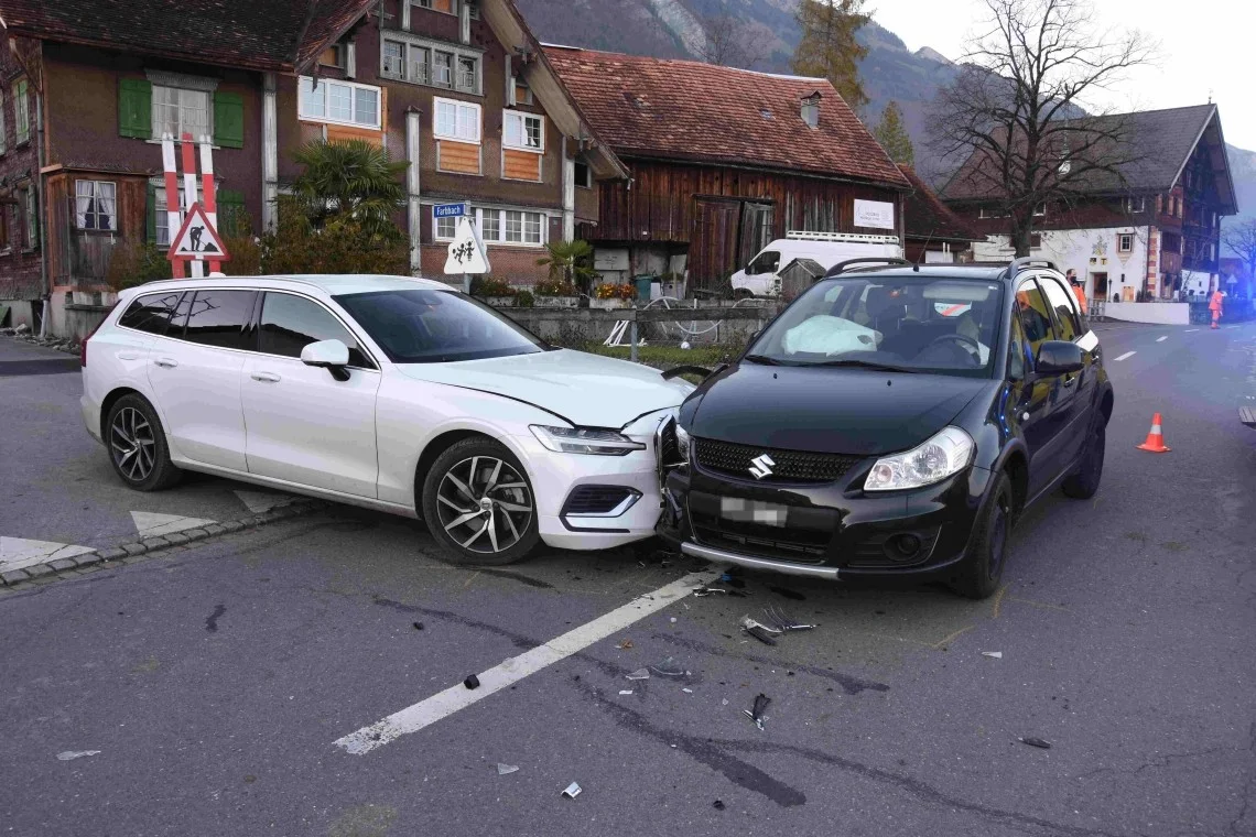 30'000 Franken Sachschaden in Sax SG - Seitliche Frontalkollision mit zwei Verletzten