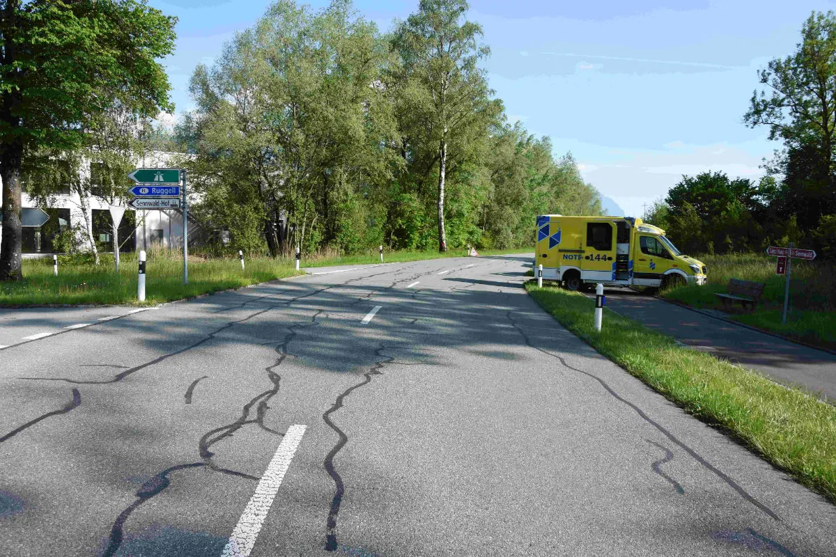 Salez SG - Mit Motorrad verunfallt