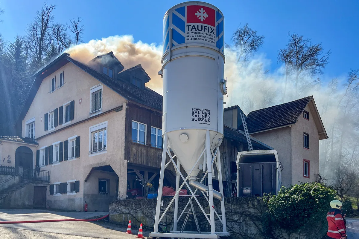 Burg im Leimental BL – Brand in einer Dachwohnung