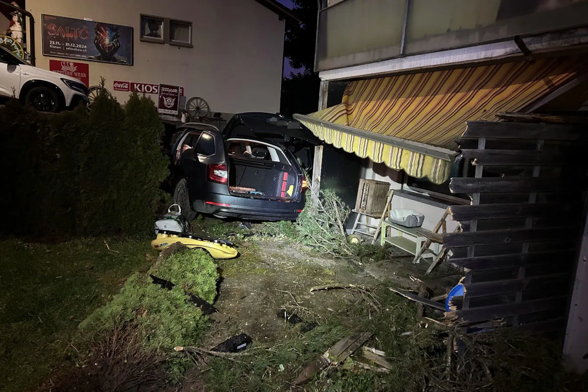 Birrwil AG – Mit Auto in Garten gelandet