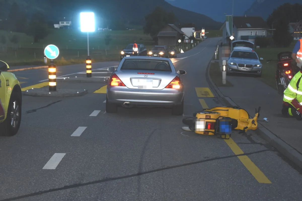  Maseltrangen SG  - Stoppendes Auto zu spät bemerkt