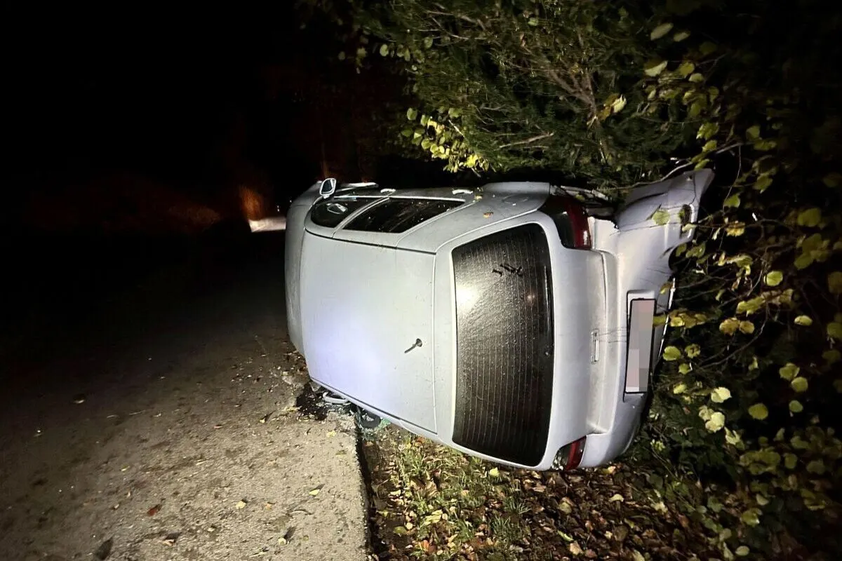 Schwyz – Führerausweis auf Probe nach Unfall weg 
