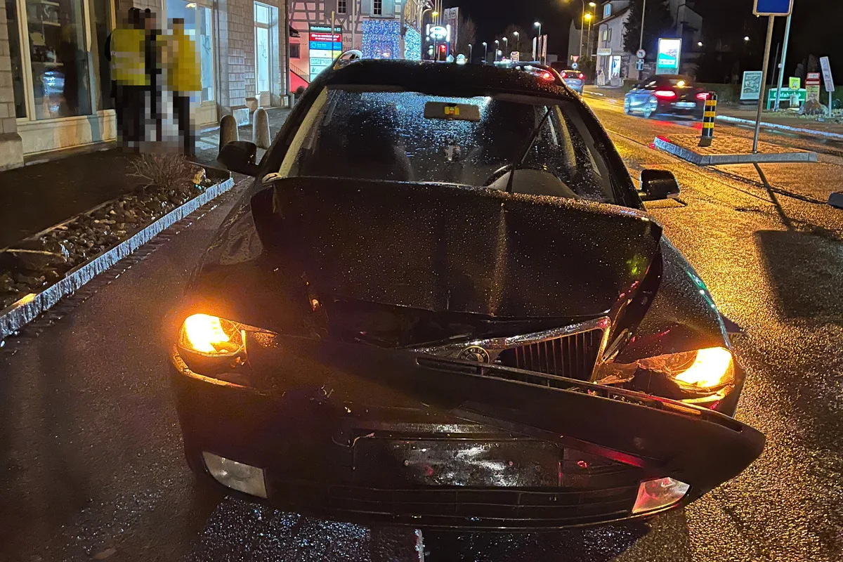Amriswil TG - Autofahrer bei Auffahrunfall verletzt 