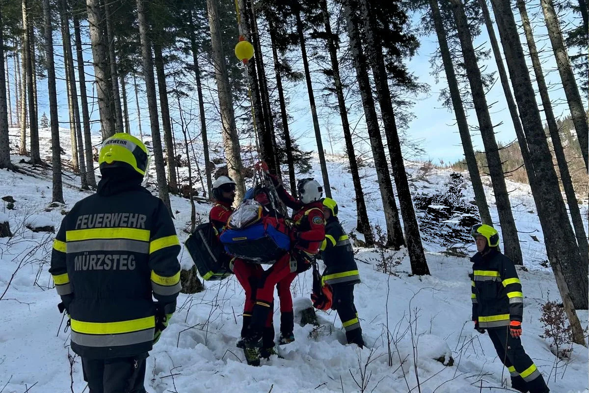 Neuberg an der Mürz – Forstarbeiter bei Unfall schwer verletzt