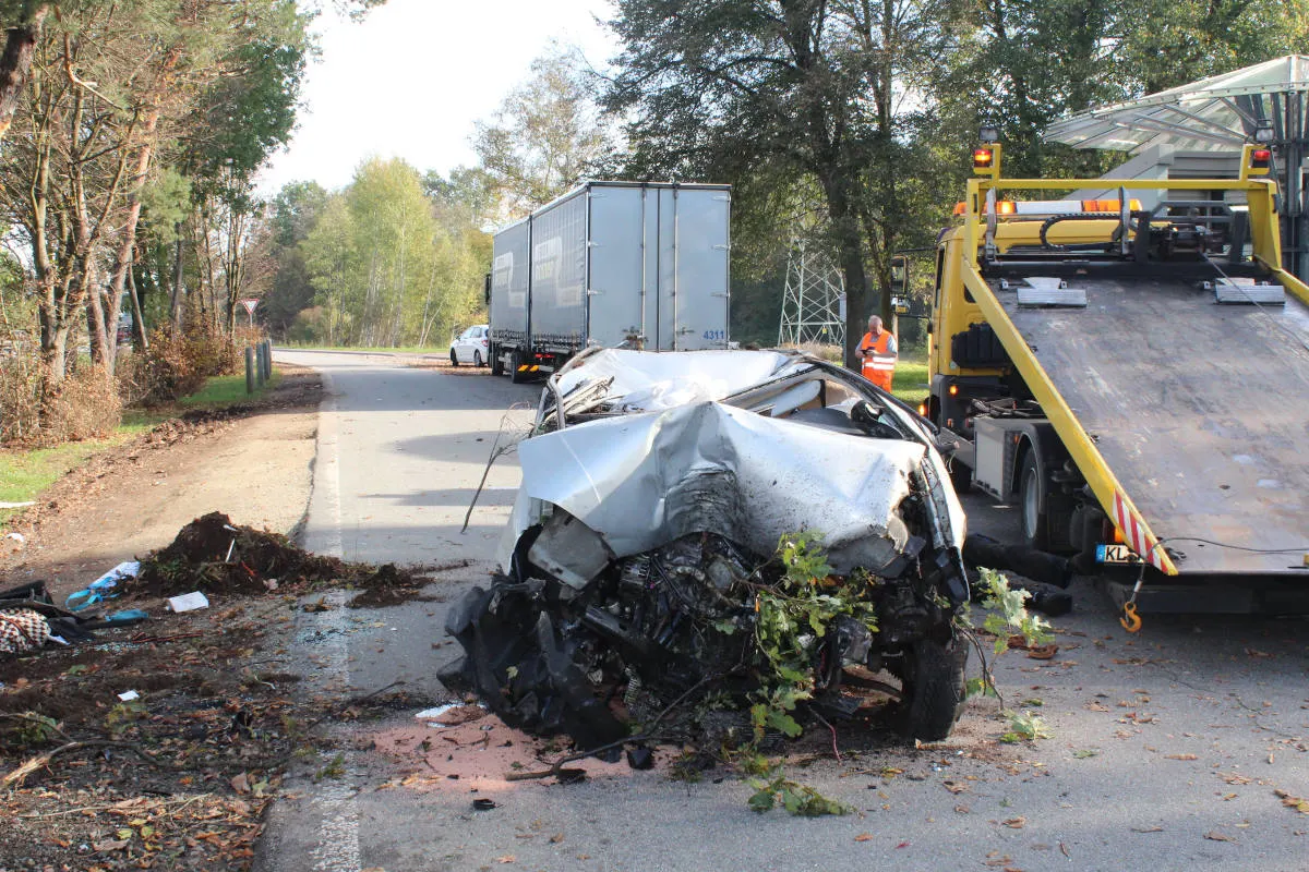 Unfall A6 Ramstein-Miesenbach - Von Fahrbahn abgekommen und überschlagen