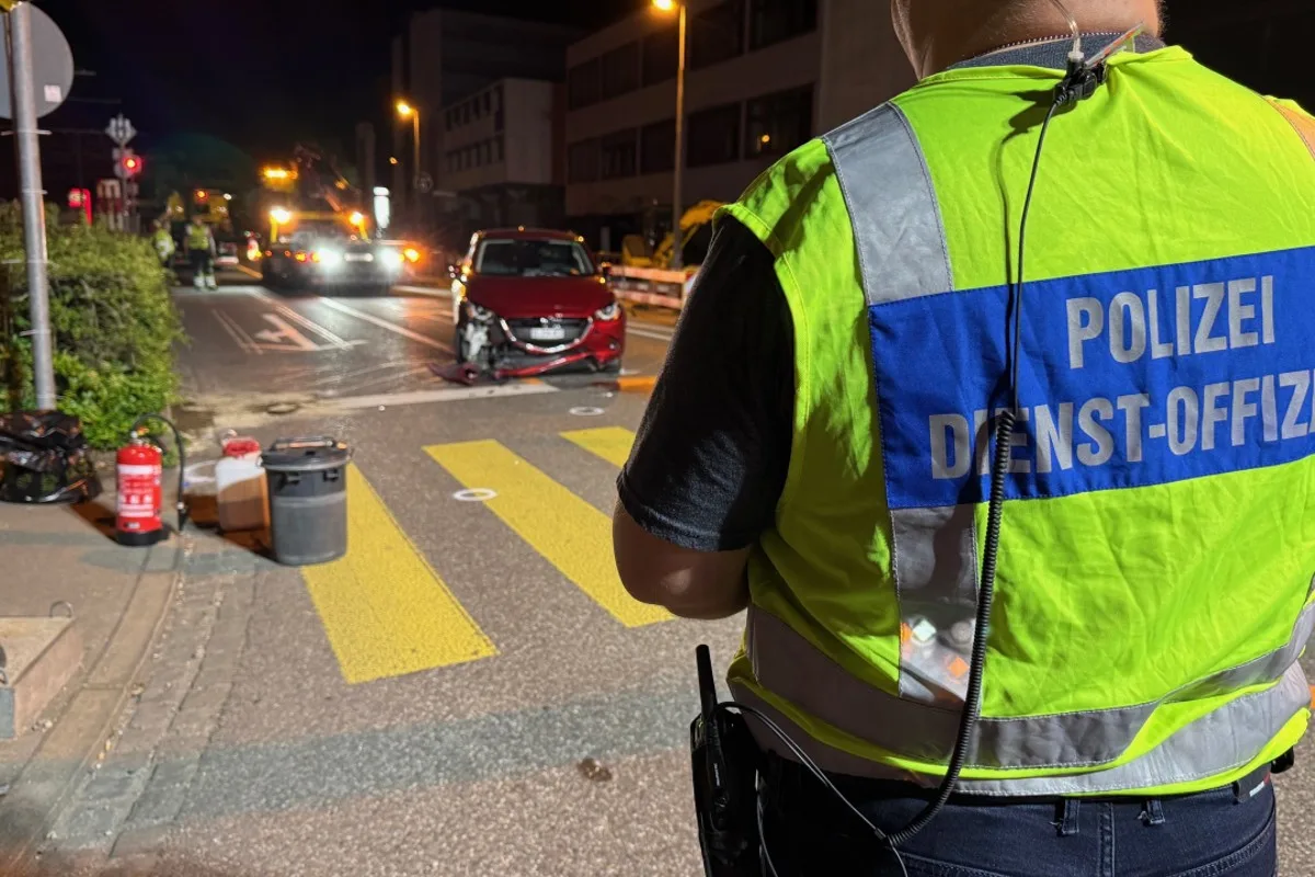 Drama in Basel - Motorradfahrer tot - Auto fuhr irrtümlicherweise auf Gegenfahrbahn