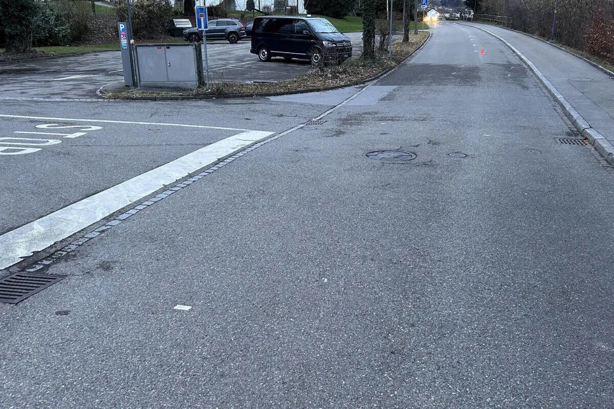 Rorschach SG - 13-jährige Skateboarderin von Auto erfasst