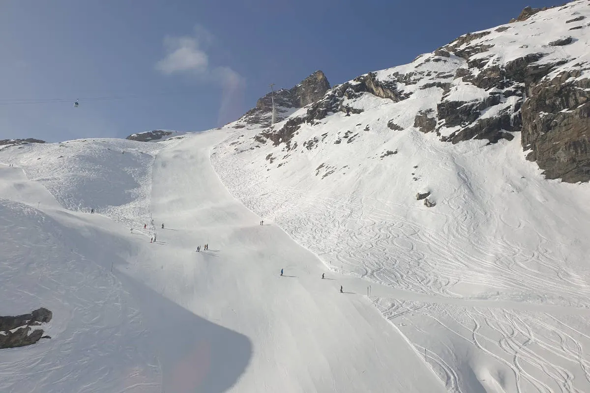 Wiler VS - Skiunfall auf der Lauchernalp fordert ein Todesopfer