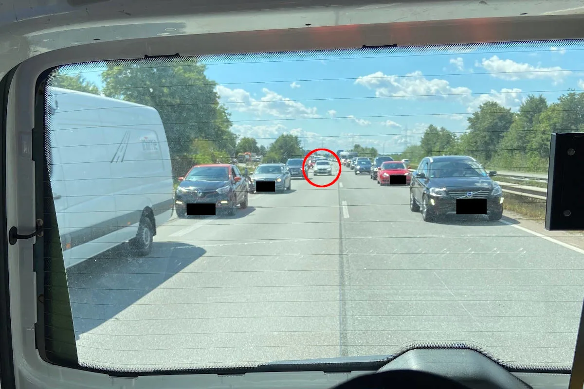 A61 Ludwigshafen – Frau verliert den Führerschein für einen Monat - Rettungsgasse nicht gebildet