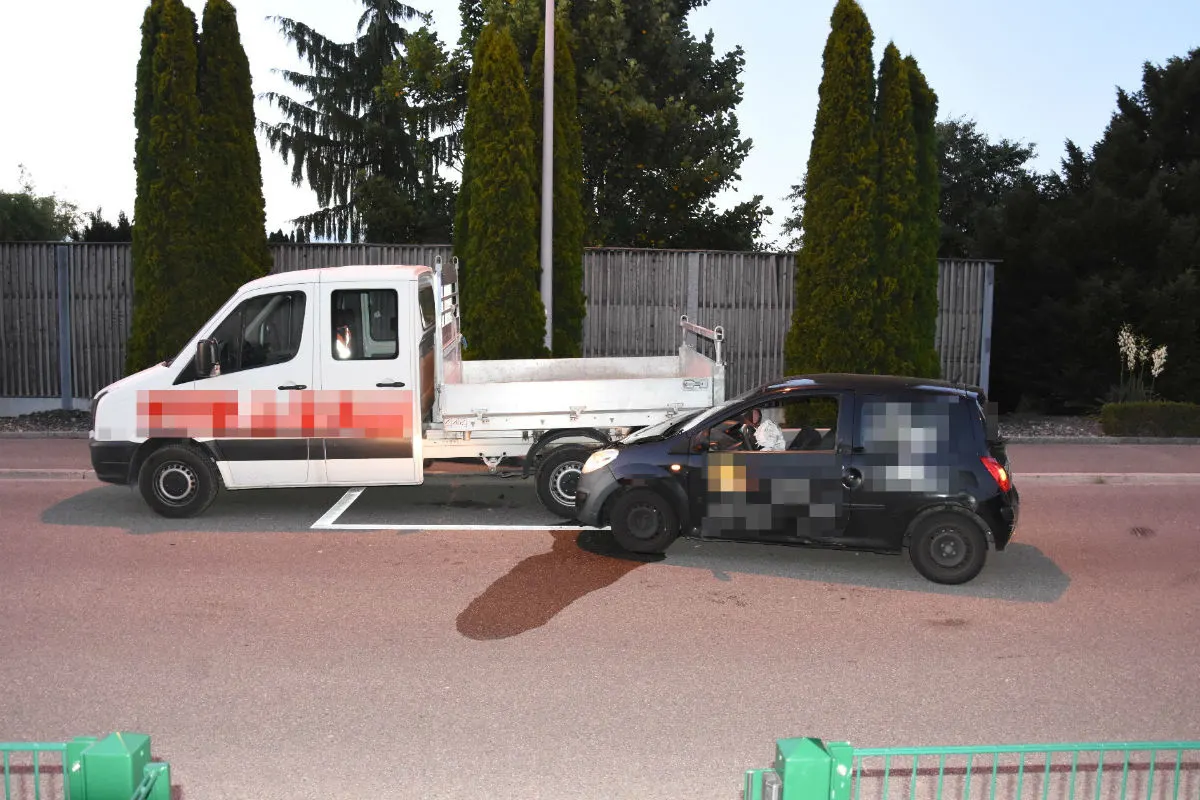 Steinach SG - In parkierten Lieferwagen geprallt