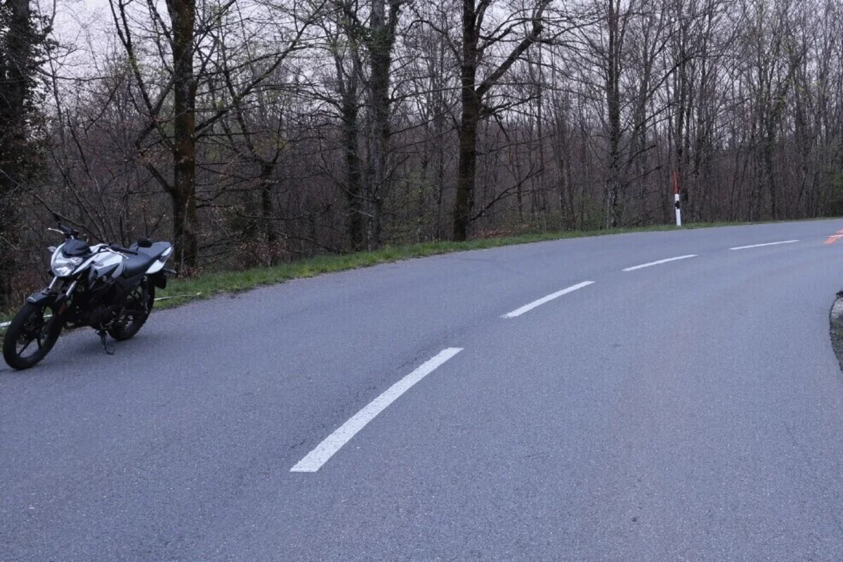 Trelex VD - Motorradfahrer verstirbt noch am Unfallort 
