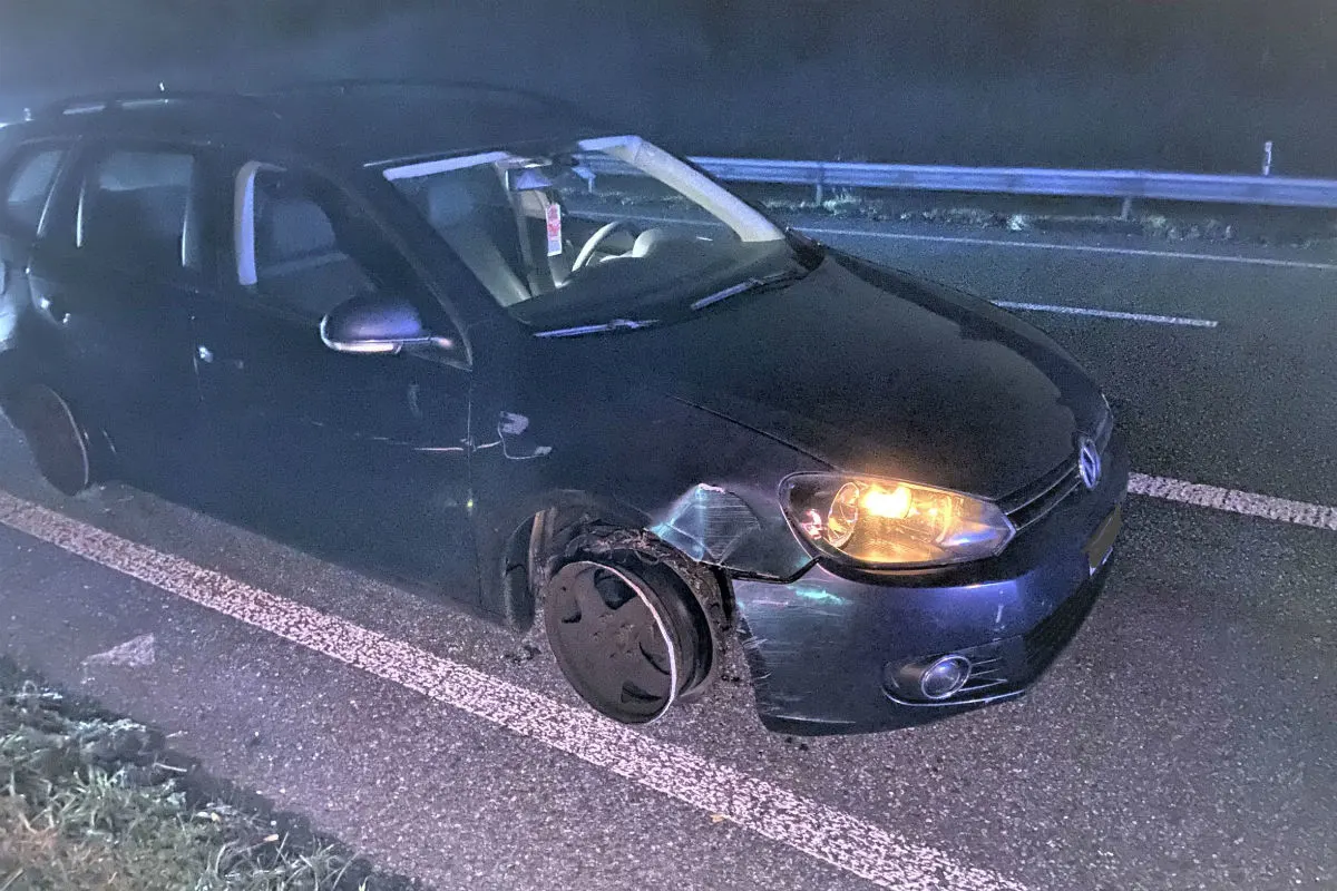 Suhr/A1 AG - Golflenker fuhr auf den Felgen - Alkohol war im Spiel