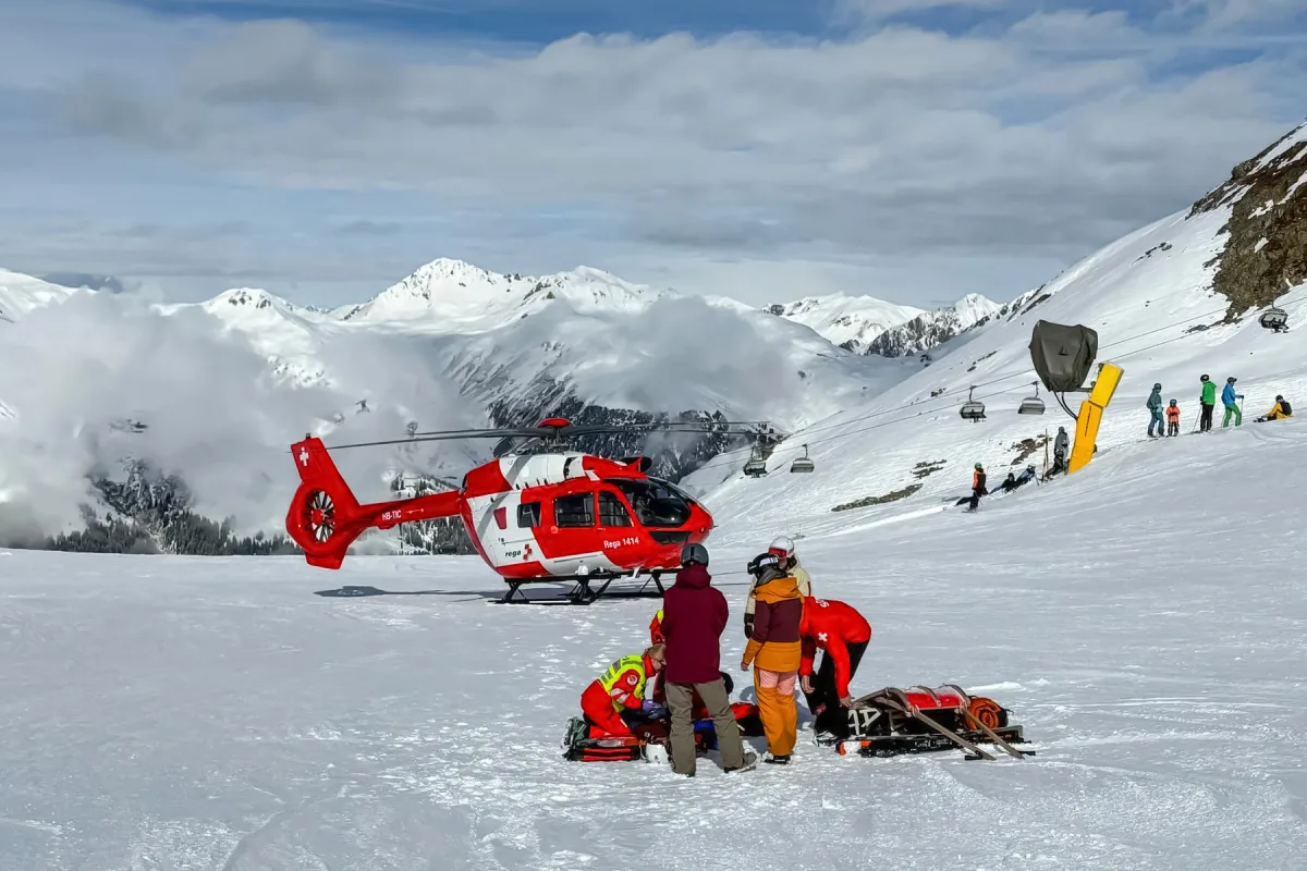 Neue Rega-Flotte im Einsatz – Herausfordernde Rettung einer Wintersportlerin