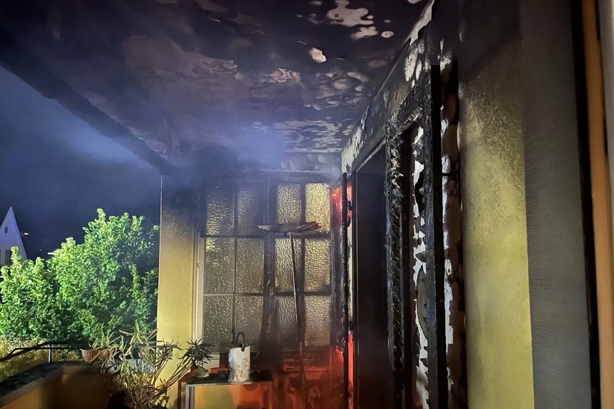 Muttenz BL – Brand auf Balkon greift auf Fassade über