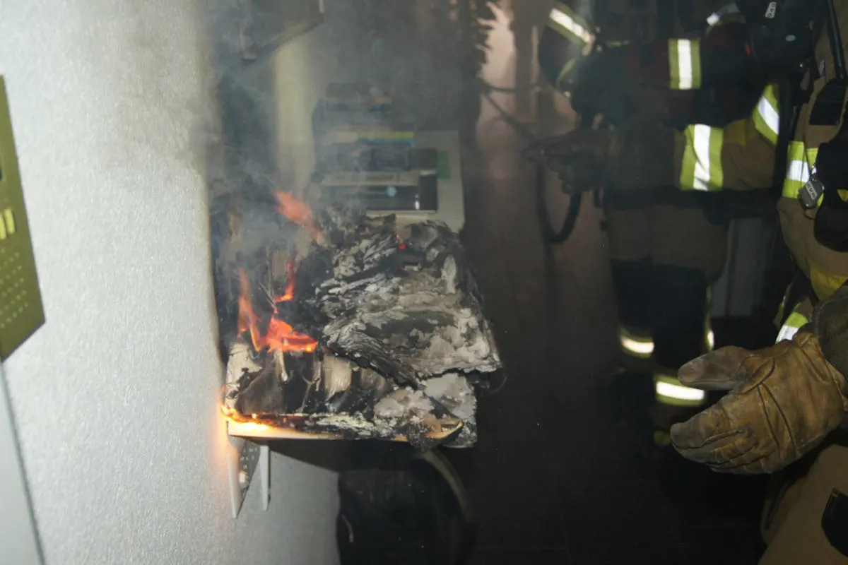 Zug ZG - Brand in einer Wohnung