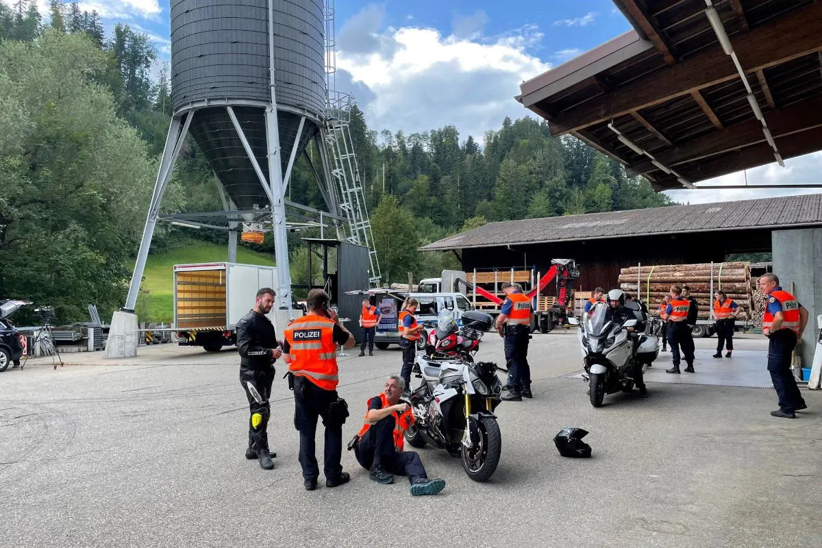 Steg im Tösstal / Sternenberg ZH – Motorradkontrolle durchgeführt