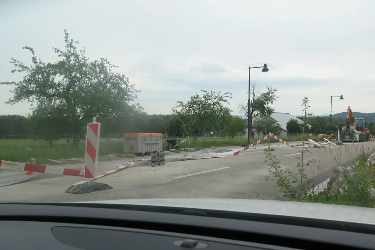Seltisberg BL  - Vandalen verursachen Sachschaden