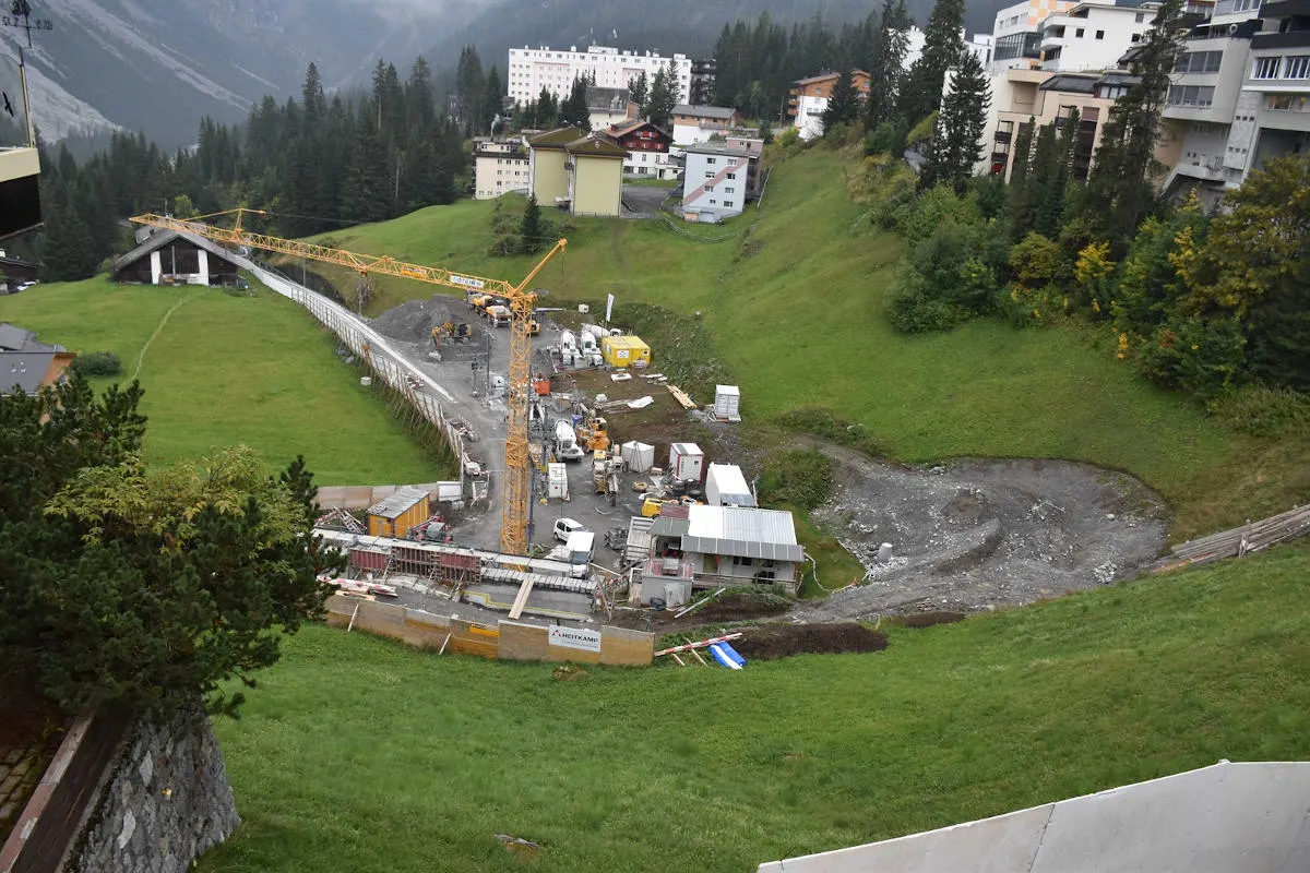 Arosa GR – Zeugenaufruf nach Einbruchdiebstahl in Baucontainer