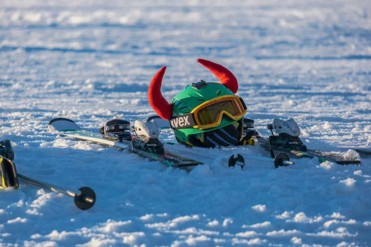 Damüls - Kinder stossen auf der Skipiste zusammen - Zeugenaufruf
