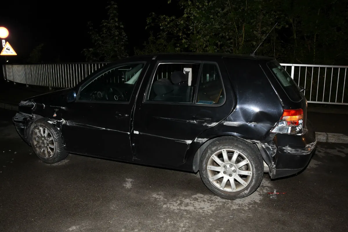 Gaiserwald SG - Unfall mit überfülltem Auto – zwei Personen verletzt