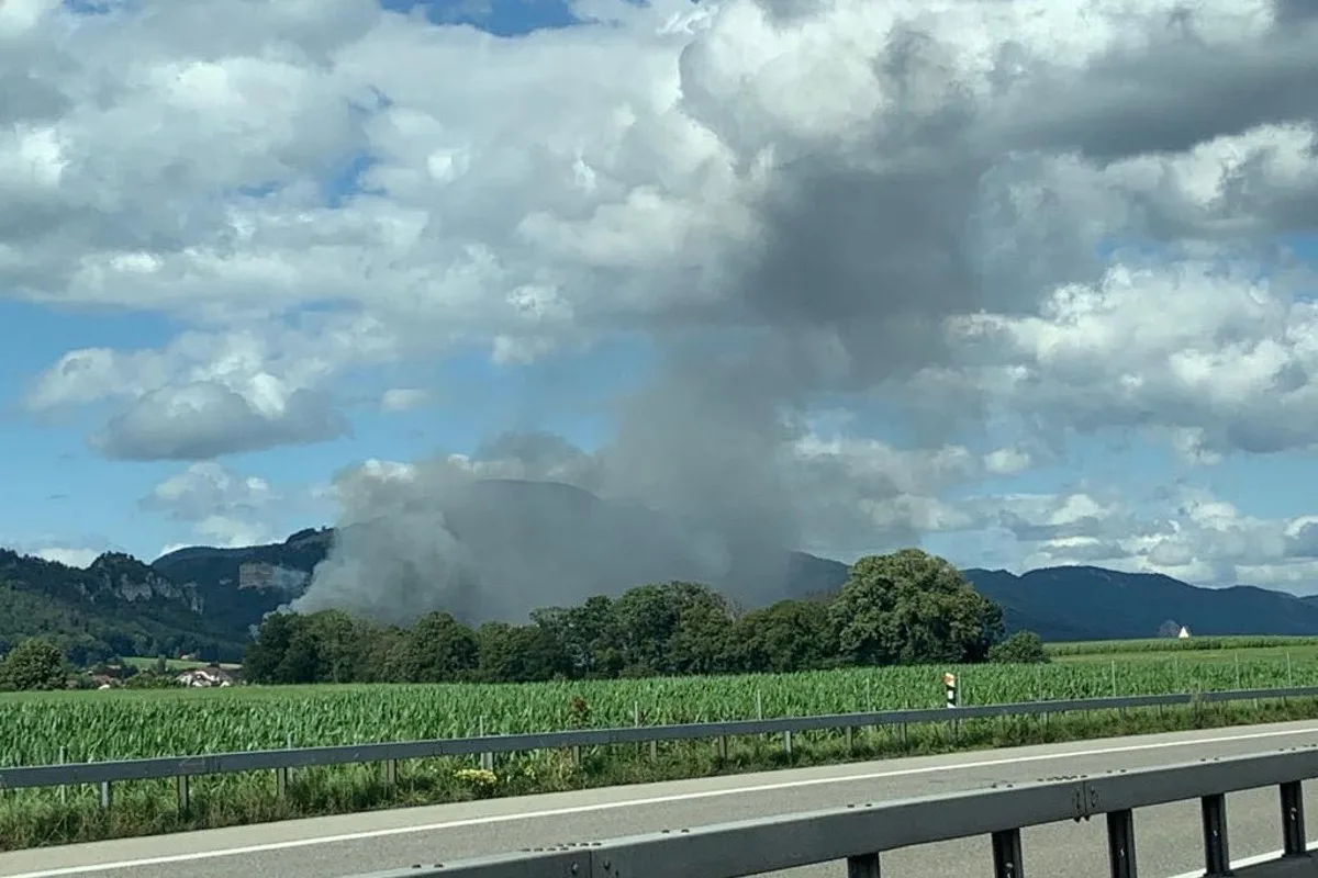 Niederbipp BE – Leerstehendes Haus in Brand