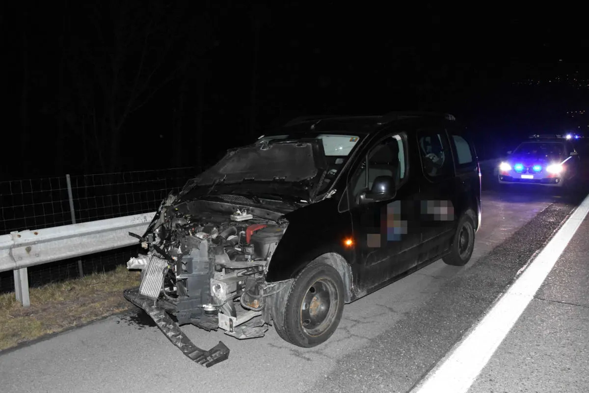 Weite SG - Alkoholisiert Unfall verursacht