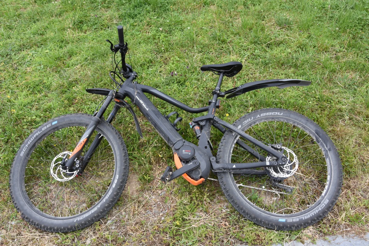 St.Gallenkappel SG -Mit E-Bike gestürzt und verletzt