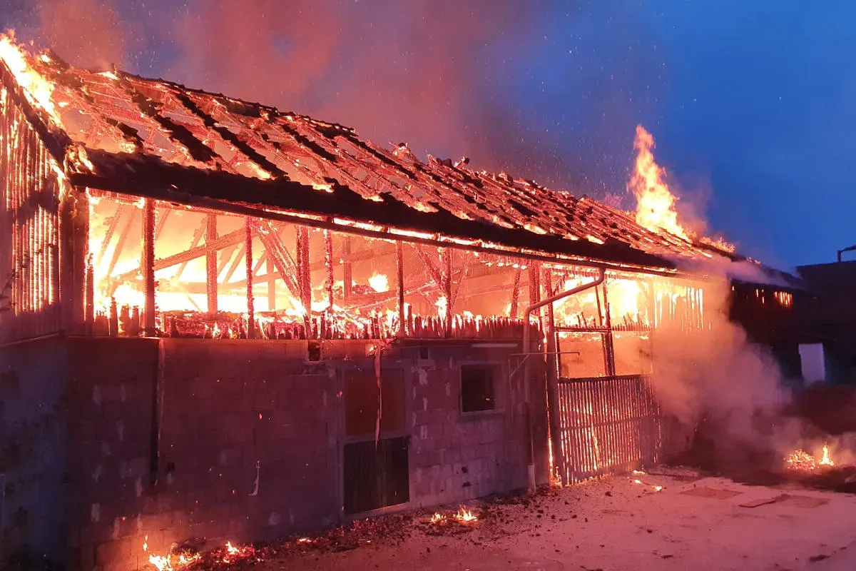 Eching – Brand eines Stalles