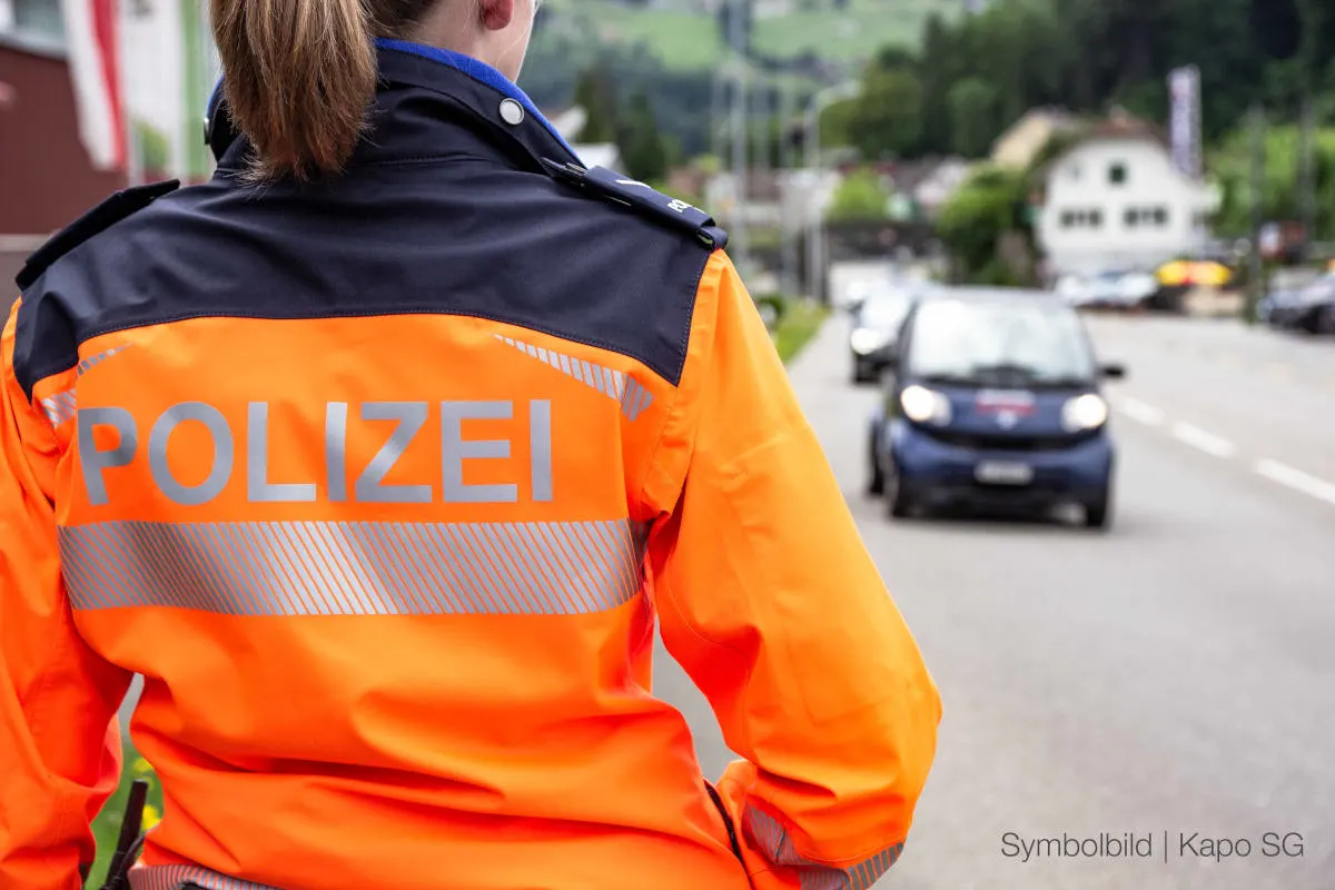 Rapperswil-Jona SG – Parkschaden an Auto
