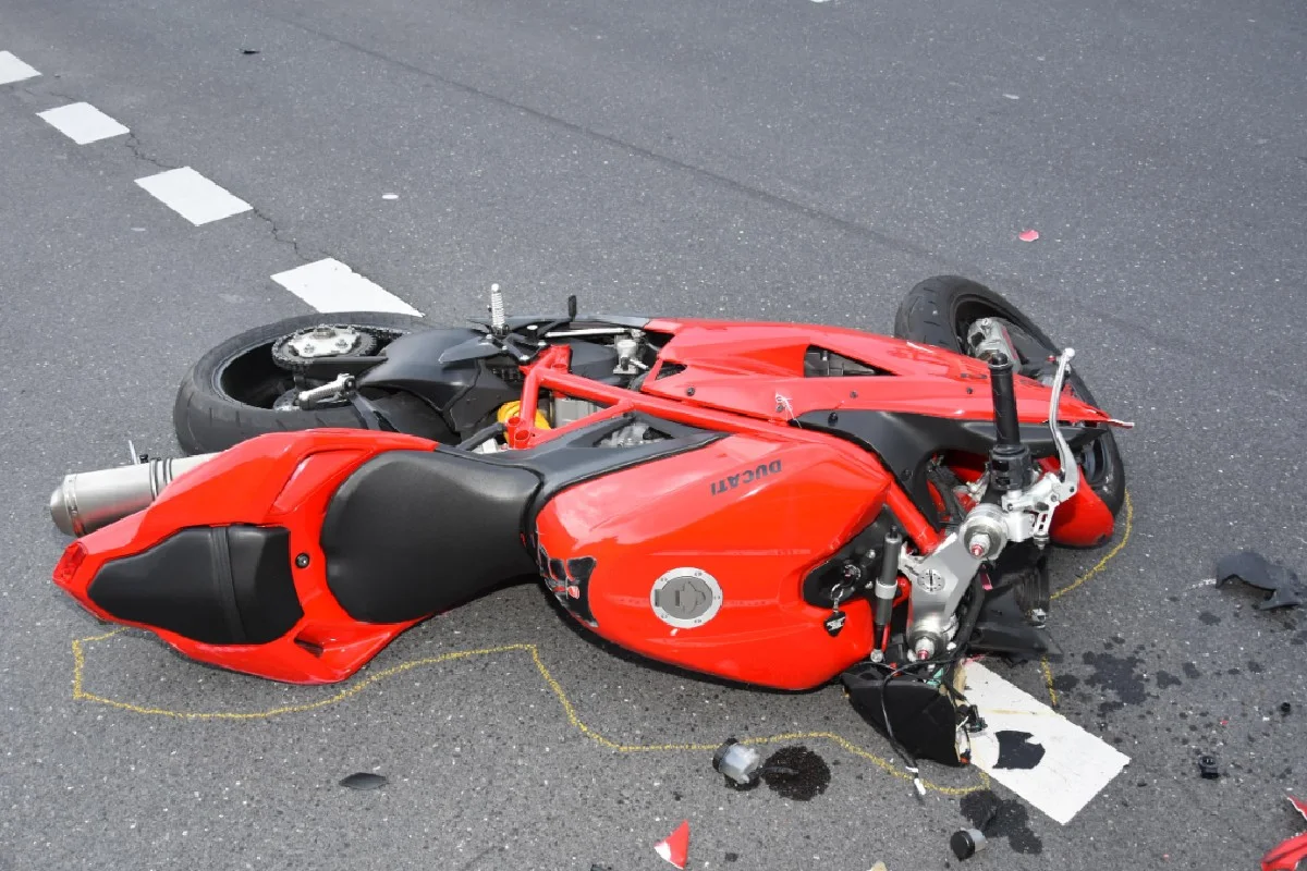 Rapperswil-Jona SG - Alkoholisierter Autofahrer - Unfall beim Abbiegen