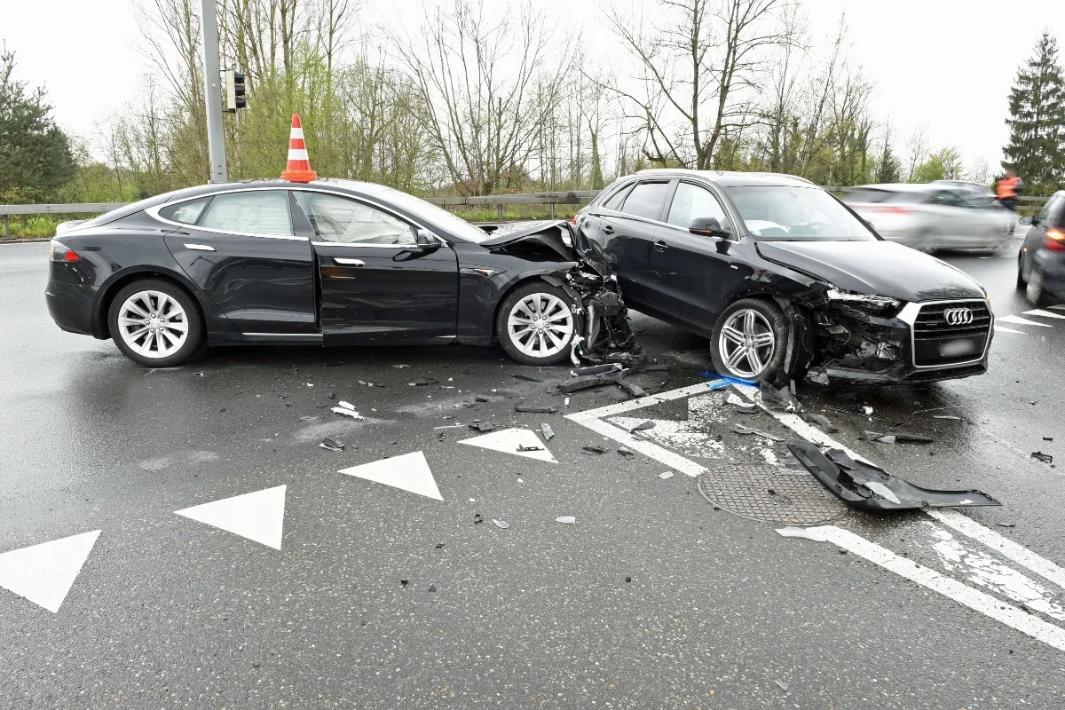 65'000 Franken Sachschaden nach Unfall in Buchrain LU 