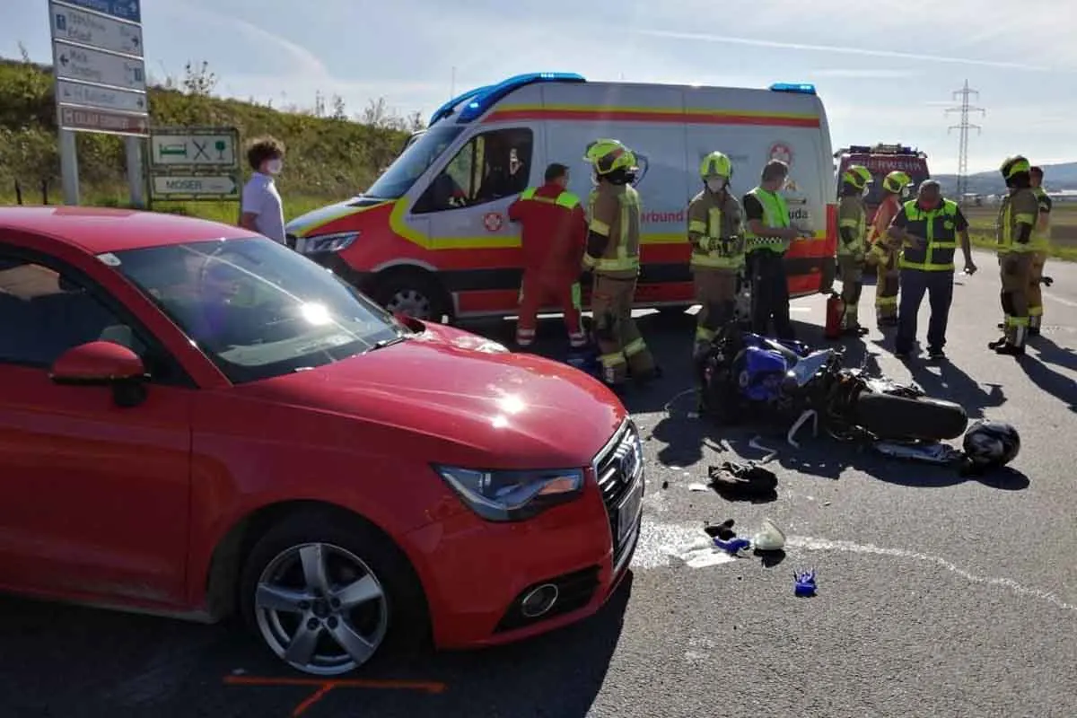 Pöchlarn - Tödlicher Unfall - 25-jähriger Biker tot!
