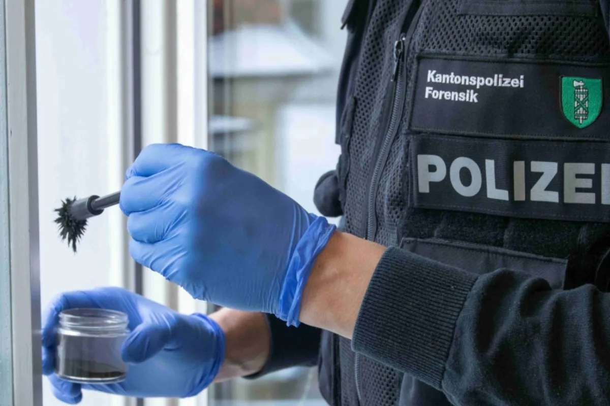  Walenstadt SG - Einbruch in Hotel - Täterschaft musste zu Fuss flüchten!