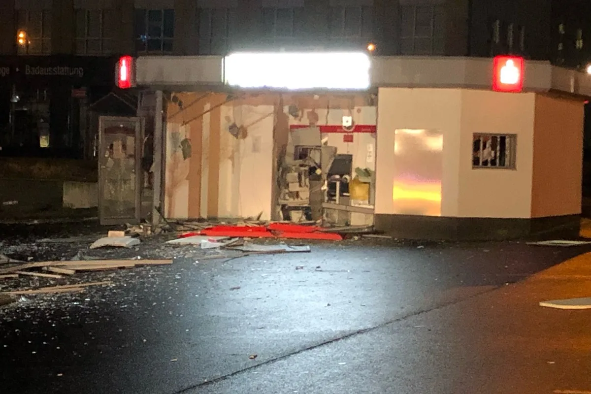 Würselen - Geldautomaten in der Nacht gesprengt