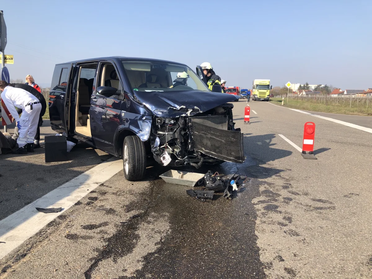 Freimersheim: Durch Vorfahrtsmissachtung gleich 3 Personen bei Unfall verletzt
