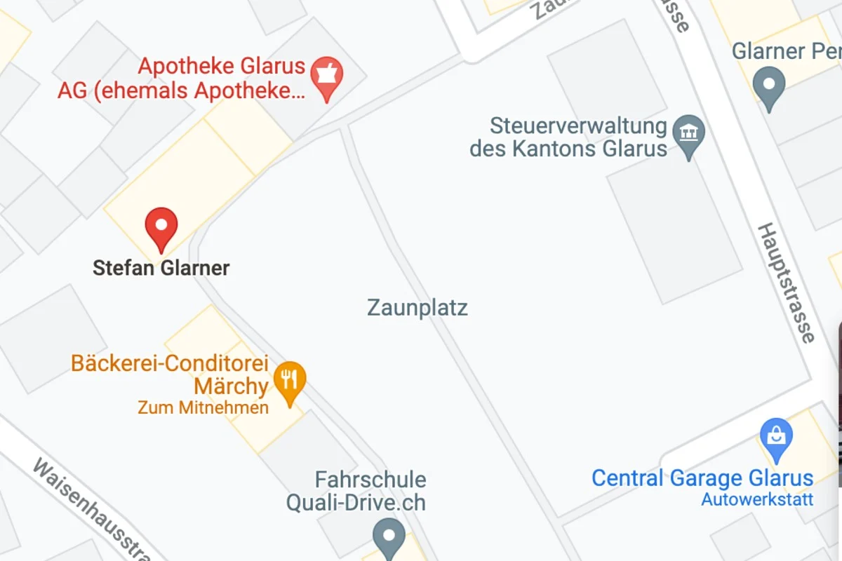 Glarus - Landsgemeinde mit keinem Flohmarkt und Landsgemeindemarkt - Läden haben offen