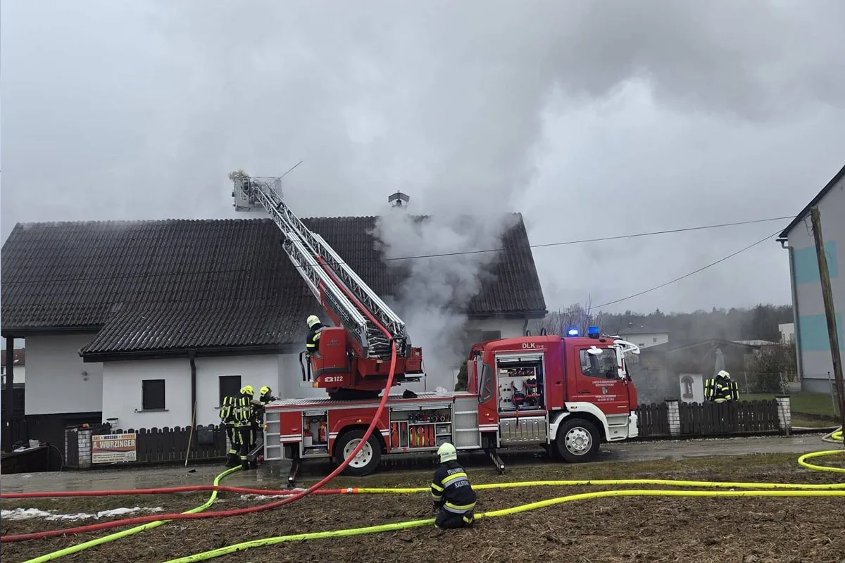 Kalsdorf – Eine Tote und ein Schwerverletzter nach Brand von Haus