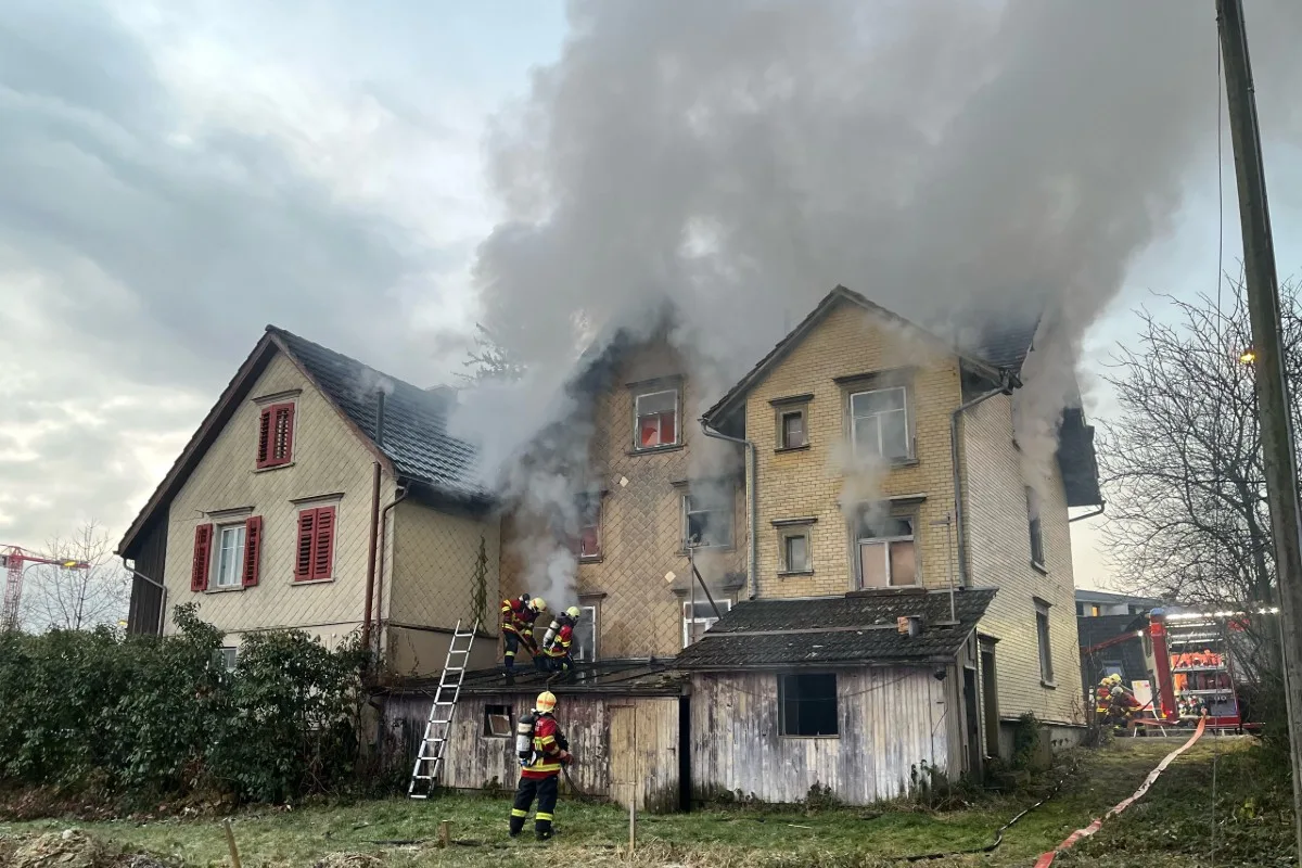 Altstätten SG - Brand richtet enormen Schaden an