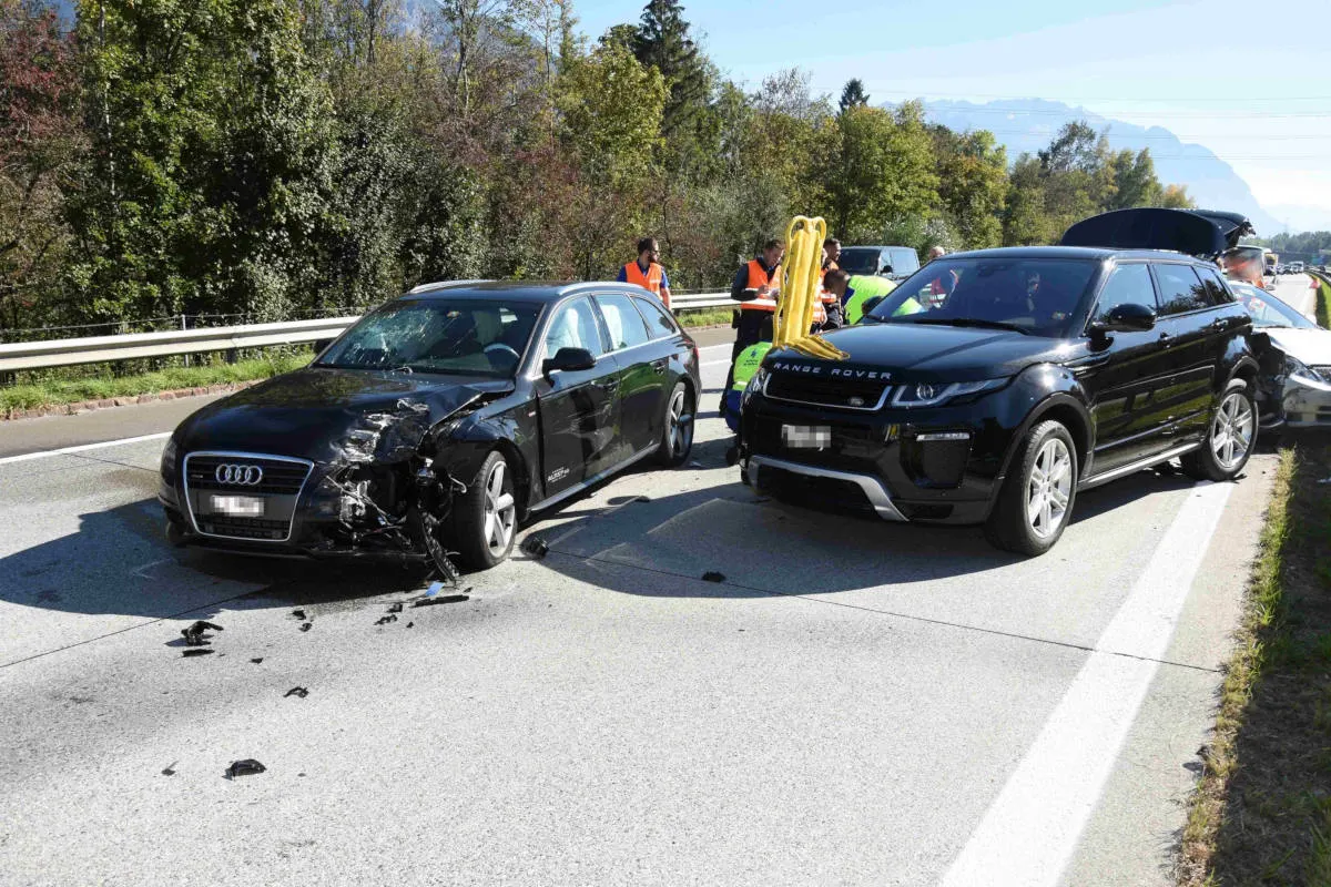 Buchs SG - Auffahrkollision auf Autobahn