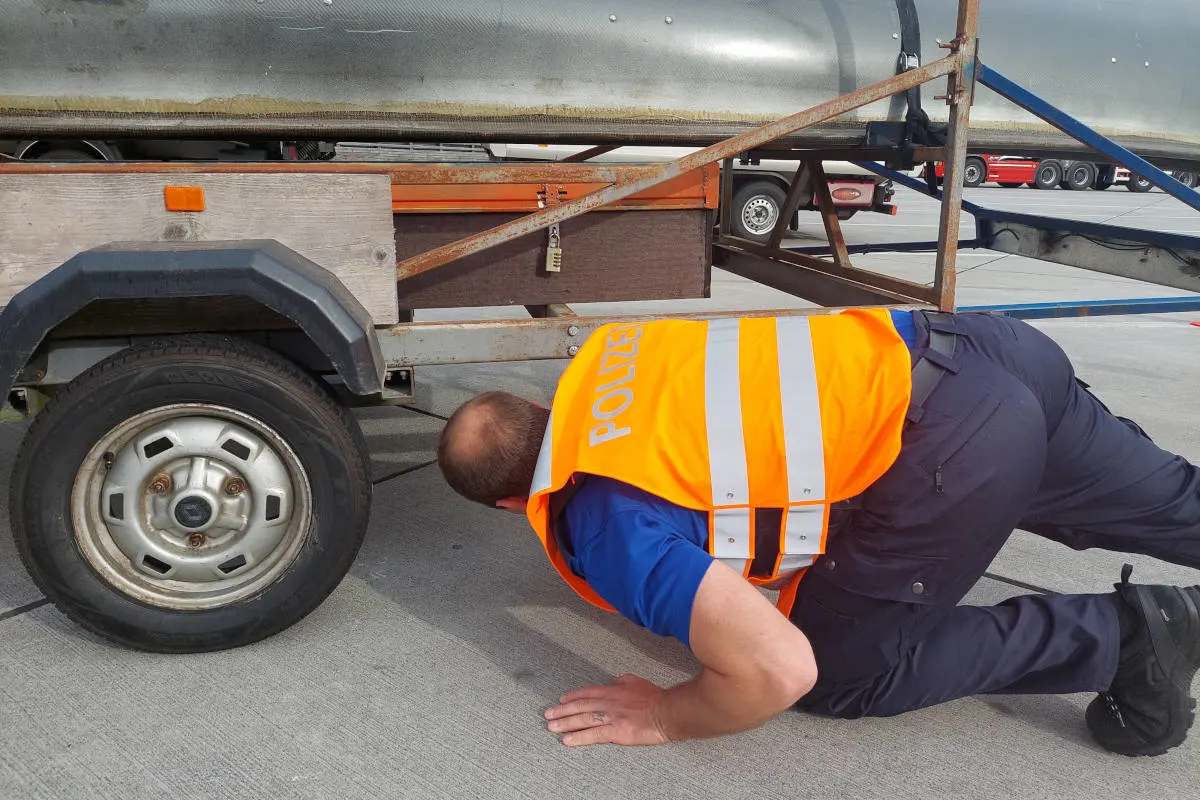 Kanton UR – Mobile Schwerverkehrskontrollen für mehr Sicherheit auf den Urner Strassen
