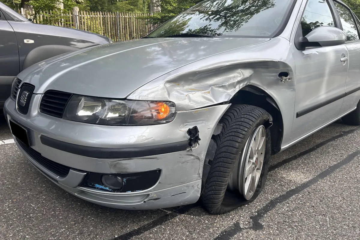 Schaffhausen SH - Kollision von zwei Autos
