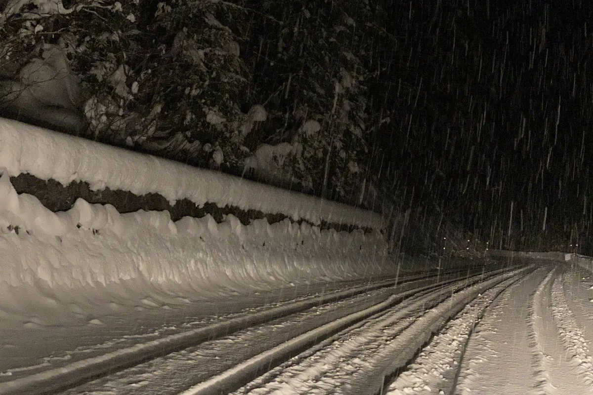 Toni bringt uns stürmische Tage und sehr viel Schnee in den Bergen