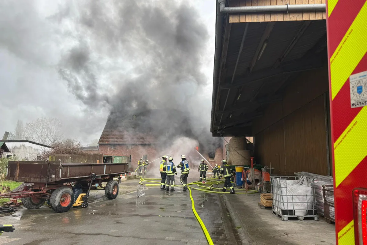 Werne – 100 Schweine bei Großbrand in Stall gestorben