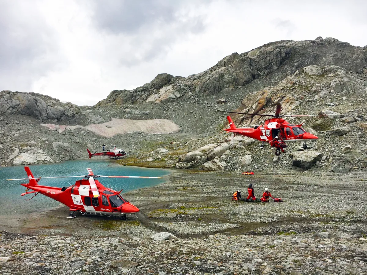 Drei Personen nach Sturz in Bergschrund gerettet
