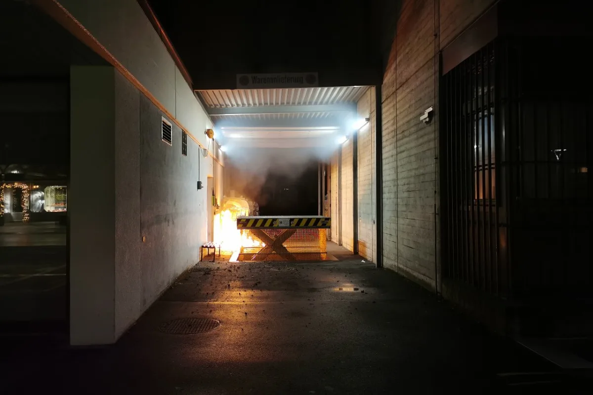  Walenstadt SG - Brand von Karton und Abfall