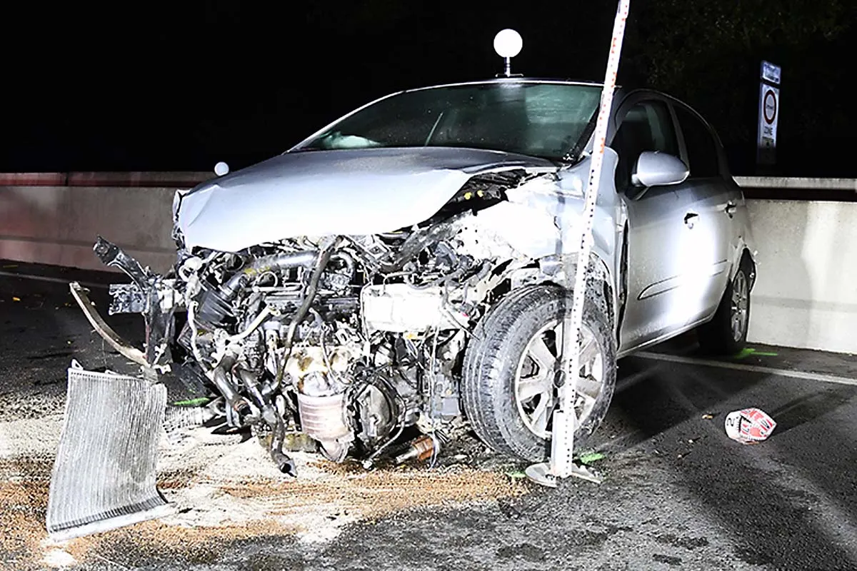 Bochum - Sheffield-Ring nach schwerem Unfall fast vier Stunden gesperrt