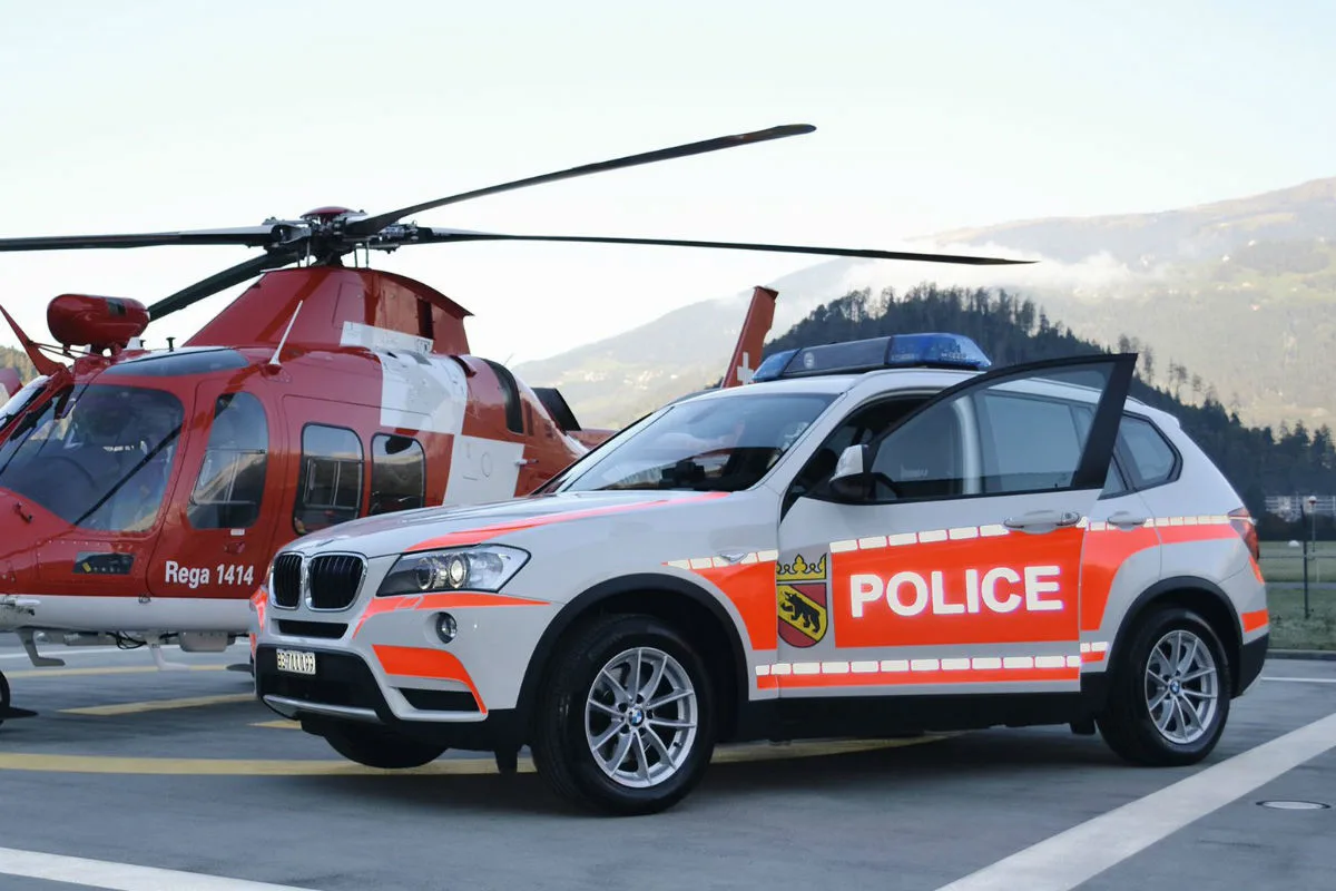 Oberwil im Simmental BE - Zwei Autos kollidiert