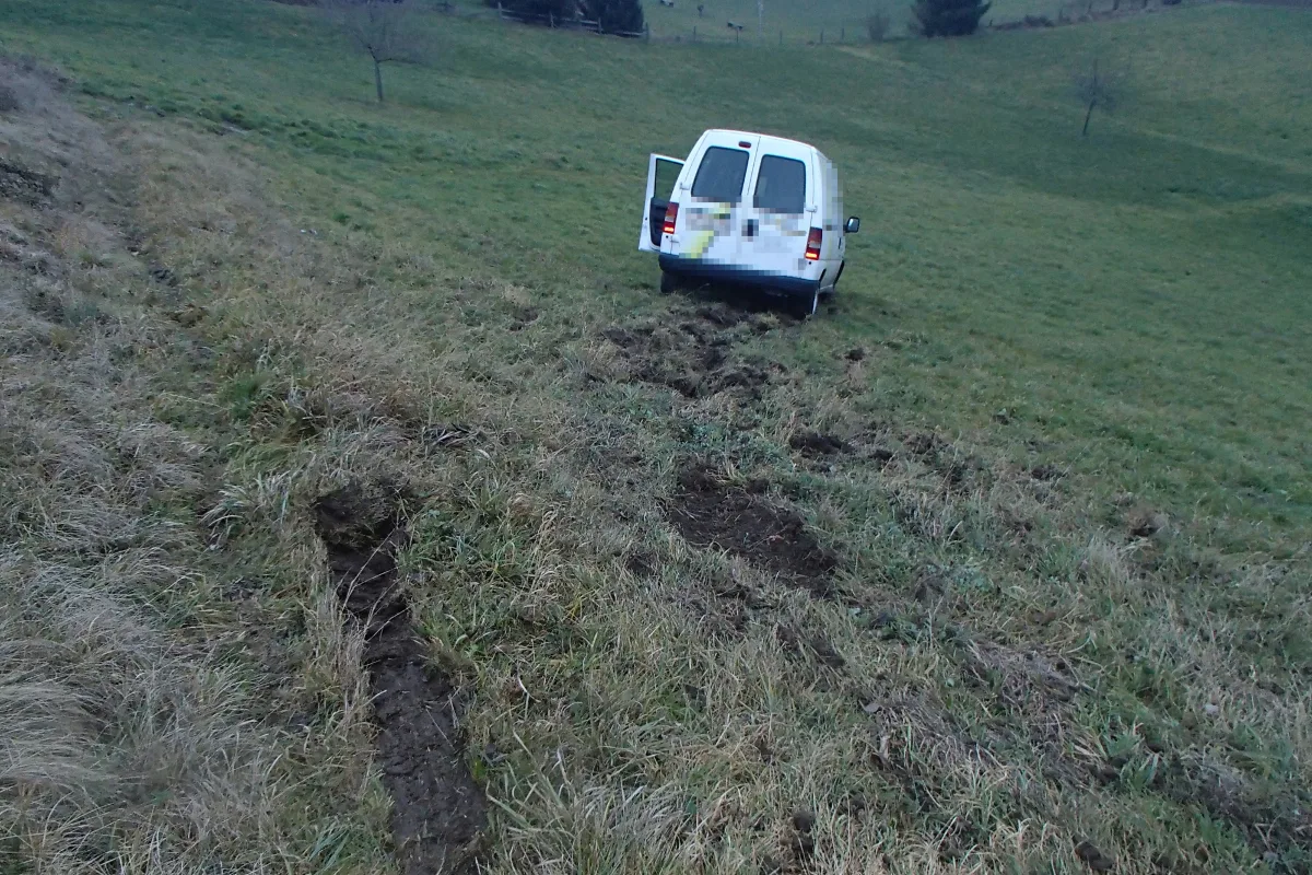 Birrwil AG - Unfall wegen Überholmanöver - Zeugenaufruf