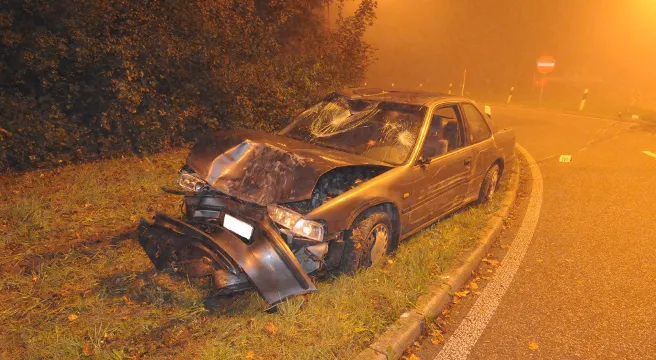 Auf der A51 bei Bülach verunfallt und verletzt