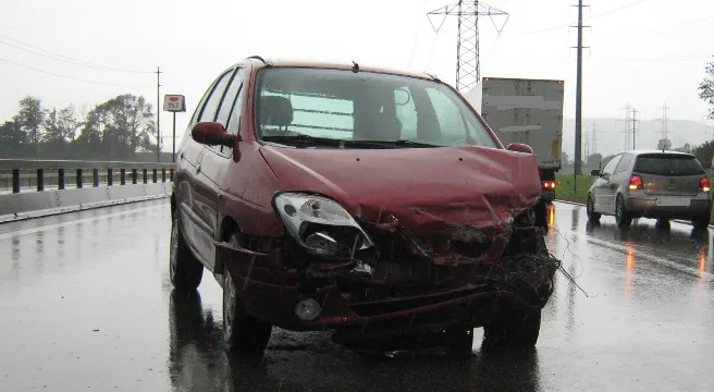 Selbstcrash auf der A3 bei Bilten